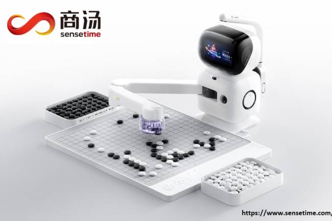 SenseTime's Artificial Intelligence Supported Robot SenseRobot Go Starts Playing in GO Game