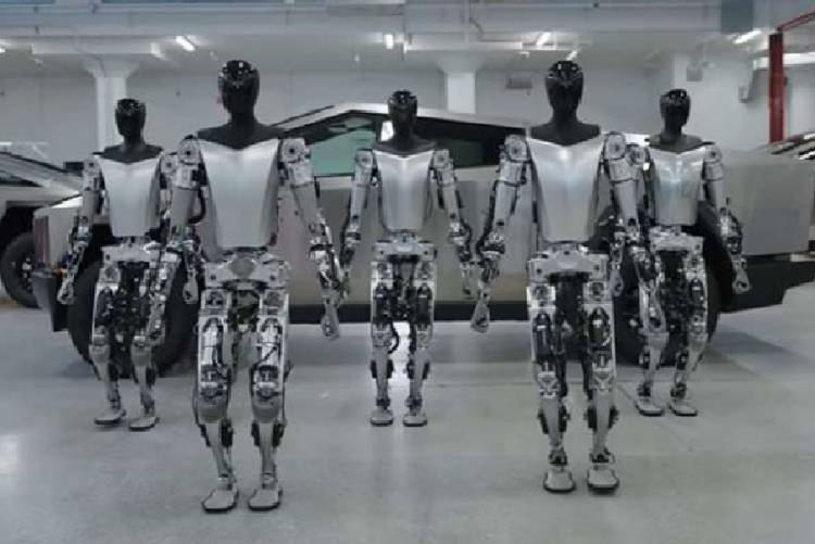 Tesla, İnsansı Robot TeslaBot'un Yeni Yeteneklerini Gösterdi